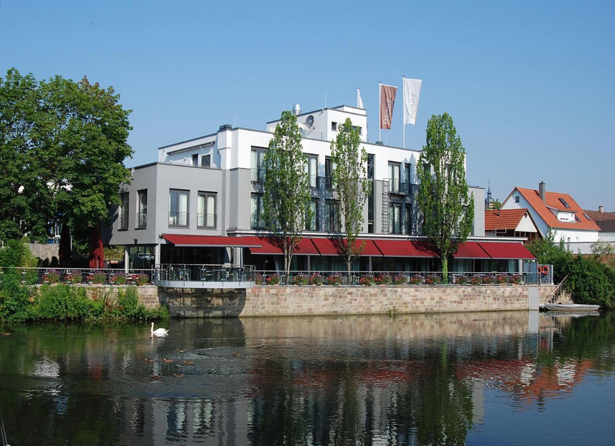 Hotel Eberhards Am Wasser Битигхайм-Биссинген Экстерьер фото